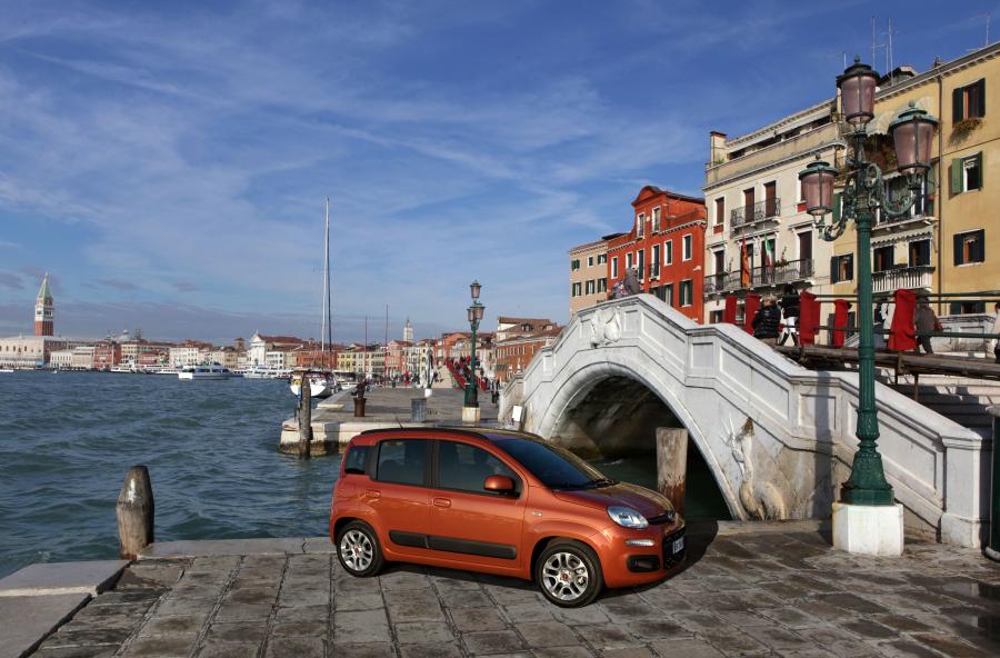  Fiat Panda 2012 года  (фото 129 из 277)